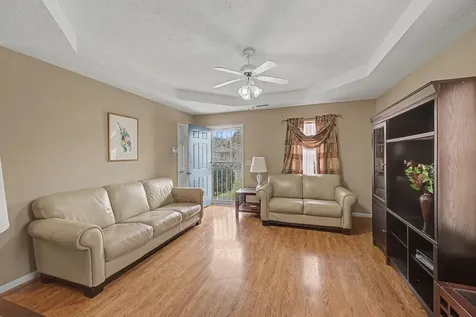 2573 Slaydon Drive Nashville TN 37207