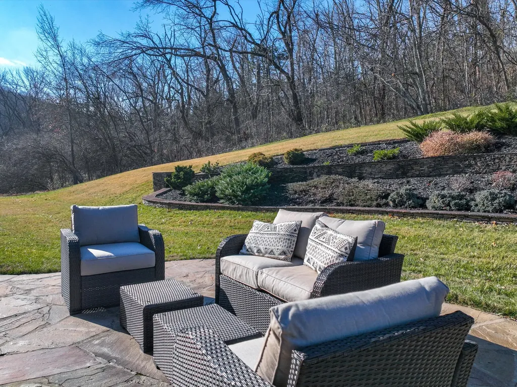 9450 Foothills Court Brentwood TN 37027