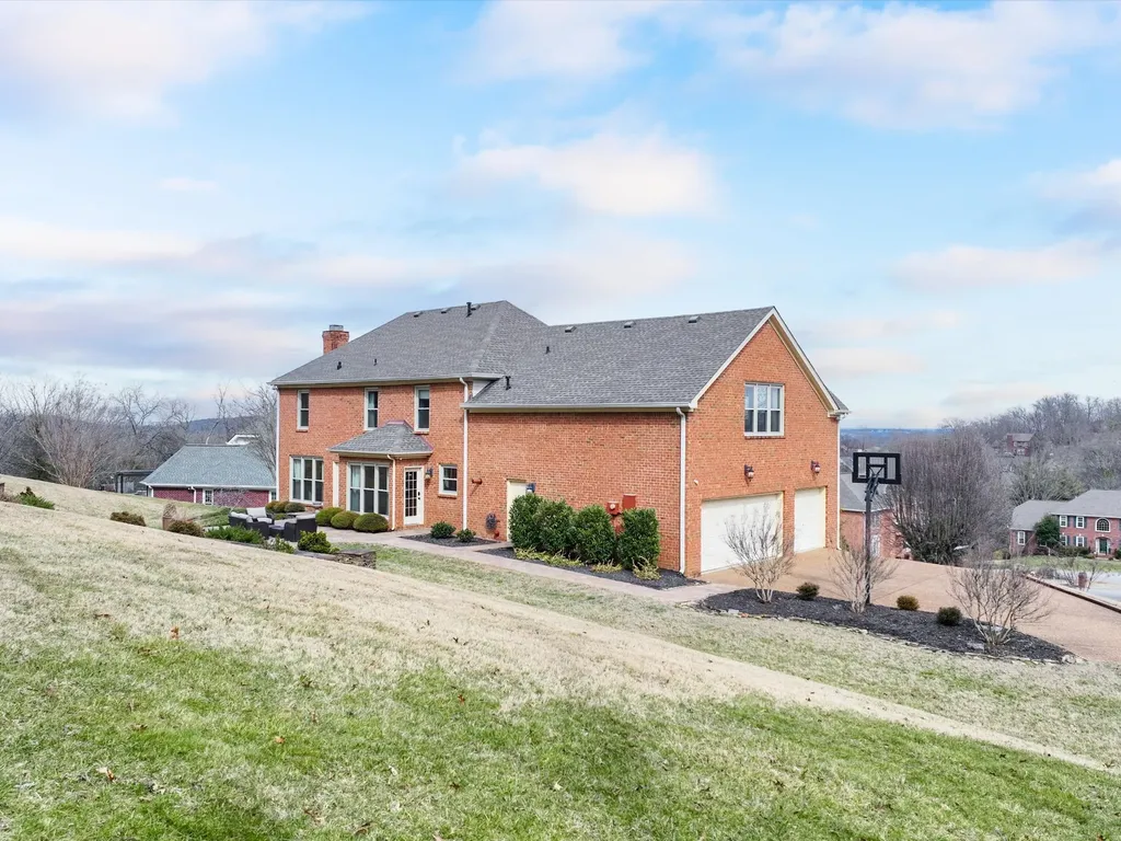 9450 Foothills Court Brentwood TN 37027