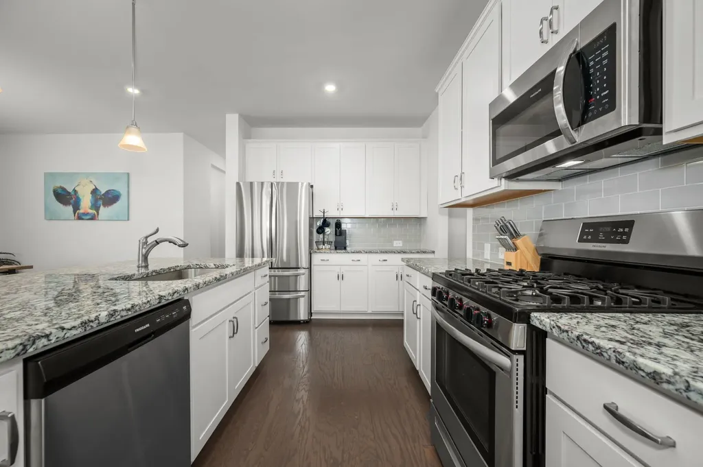 108 Sherringham Way White House TN 37188