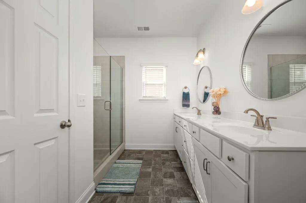 108 Sherringham Way White House TN 37188