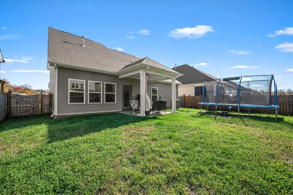 108 Sherringham Way White House TN 37188
