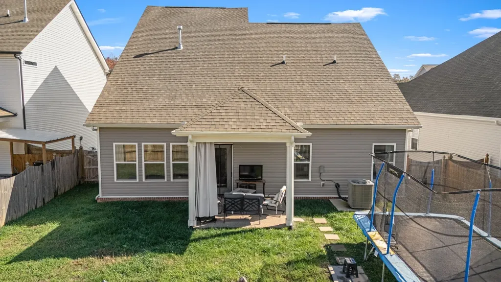 108 Sherringham Way White House TN 37188