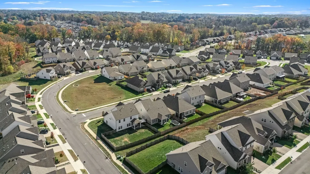 108 Sherringham Way White House TN 37188
