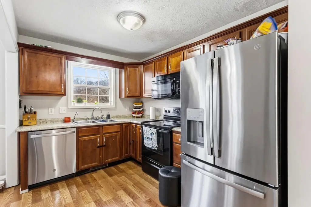 2785 Ridgepole Drive Clarksville TN 37040