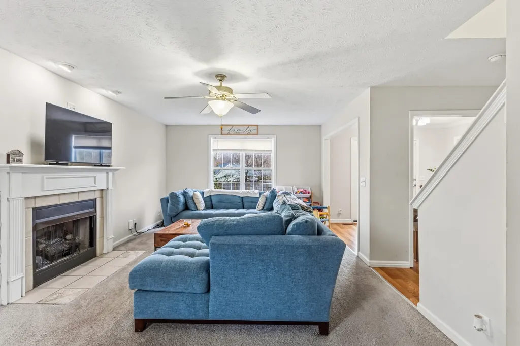 2785 Ridgepole Drive Clarksville TN 37040