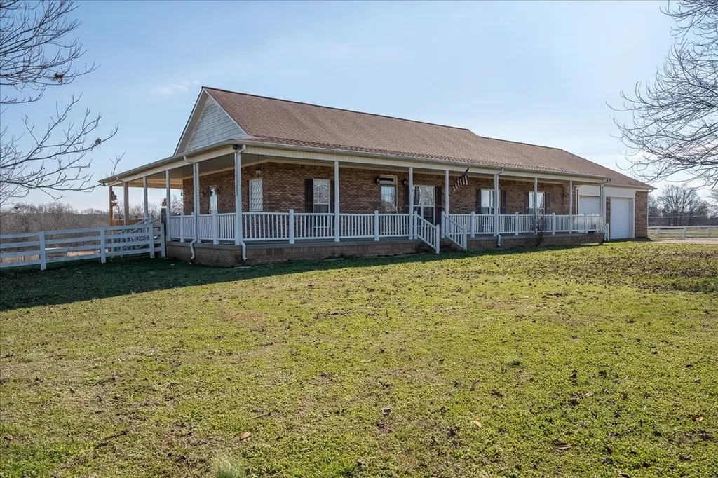 158 Big Springs Road Lawrenceburg TN 38464