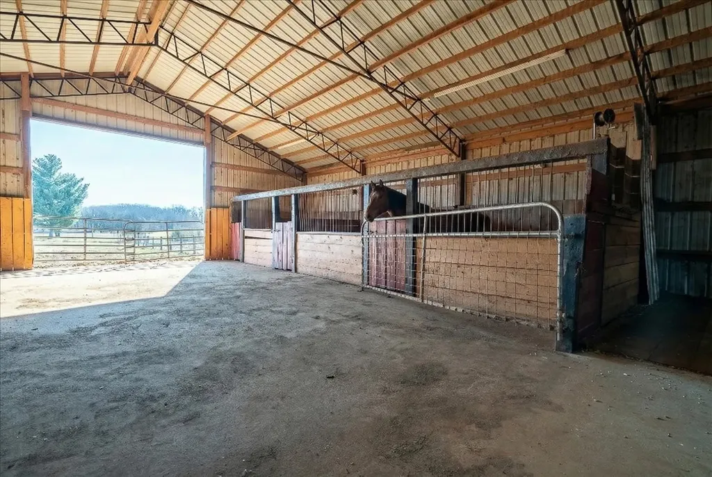 158 Big Springs Road Lawrenceburg TN 38464