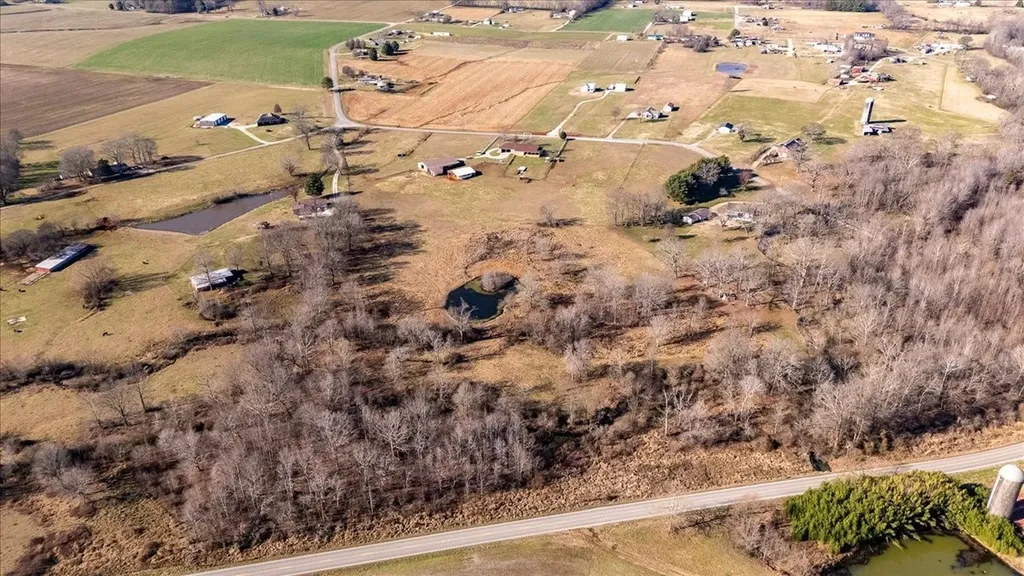 158 Big Springs Road Lawrenceburg TN 38464
