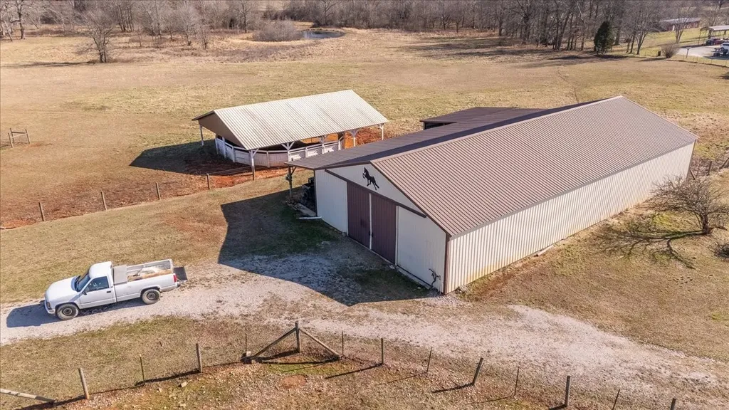 158 Big Springs Road Lawrenceburg TN 38464