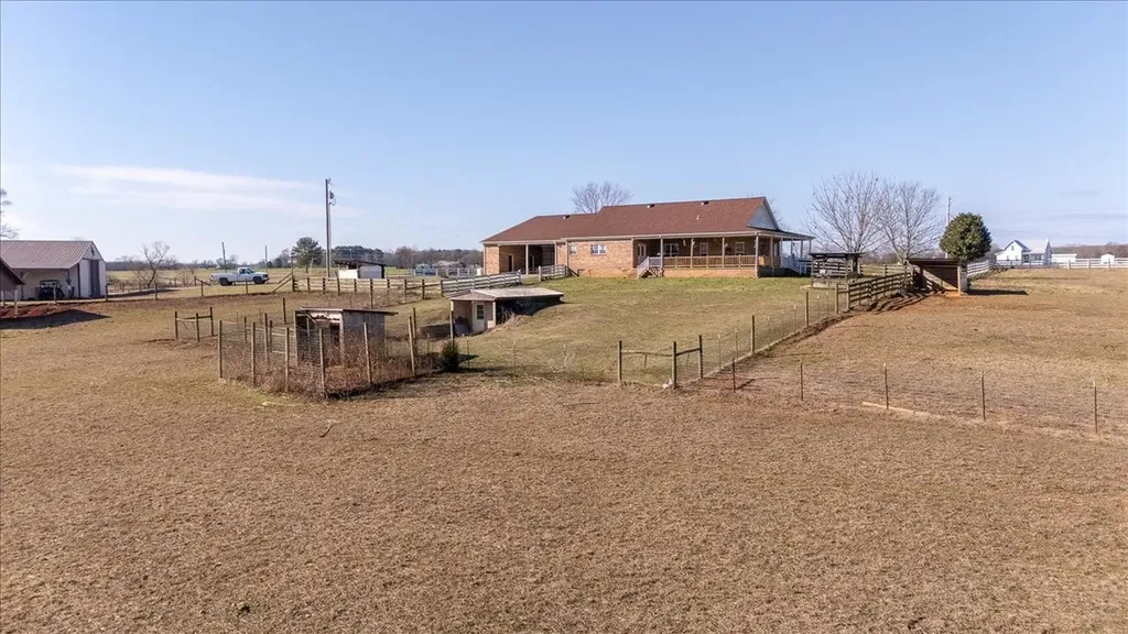 158 Big Springs Road Lawrenceburg TN 38464
