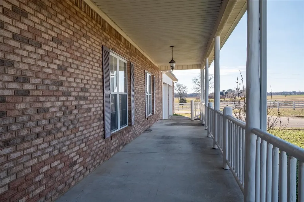 158 Big Springs Road Lawrenceburg TN 38464