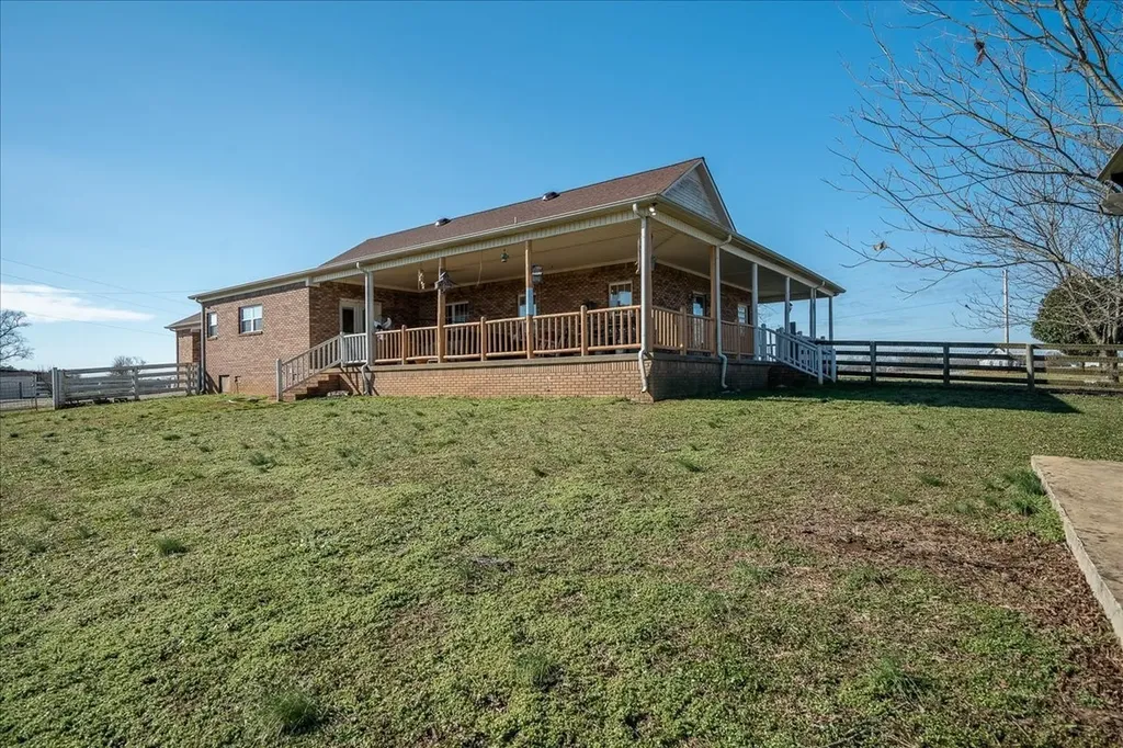 158 Big Springs Road Lawrenceburg TN 38464