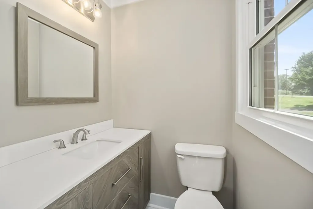 814 Chickasaw Trail Mcminnville TN 37110
