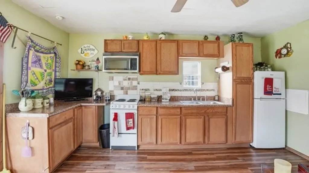 54 Thomas Road Fayetteville TN 37334