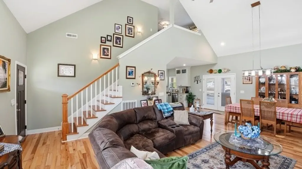 54 Thomas Road Fayetteville TN 37334
