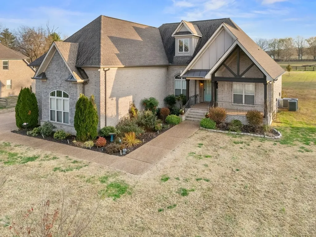 70 Cherokee Dock Road Lebanon TN 37087