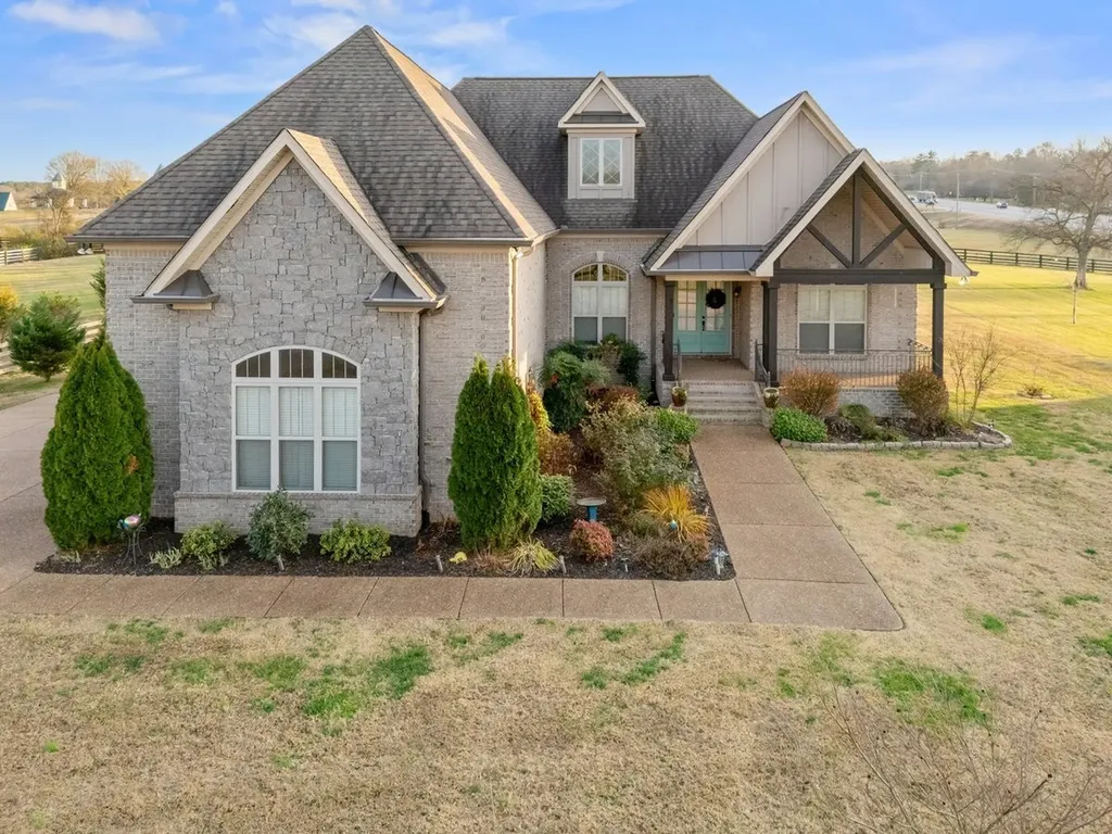 70 Cherokee Dock Road Lebanon TN 37087