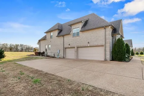 70 Cherokee Dock Road Lebanon TN 37087