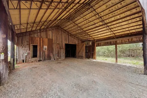 5977 Old Highway 431 Springfield TN 37172