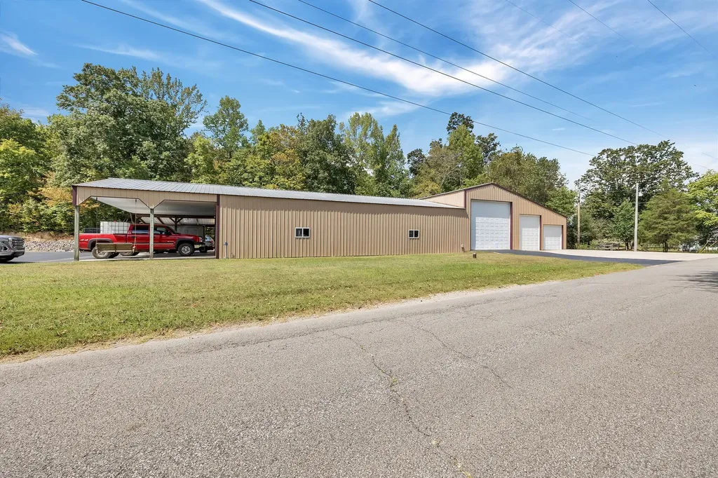 262 Brushy Road Centerville TN 37033