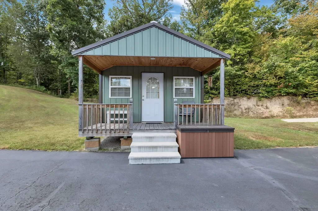 262 Brushy Road Centerville TN 37033