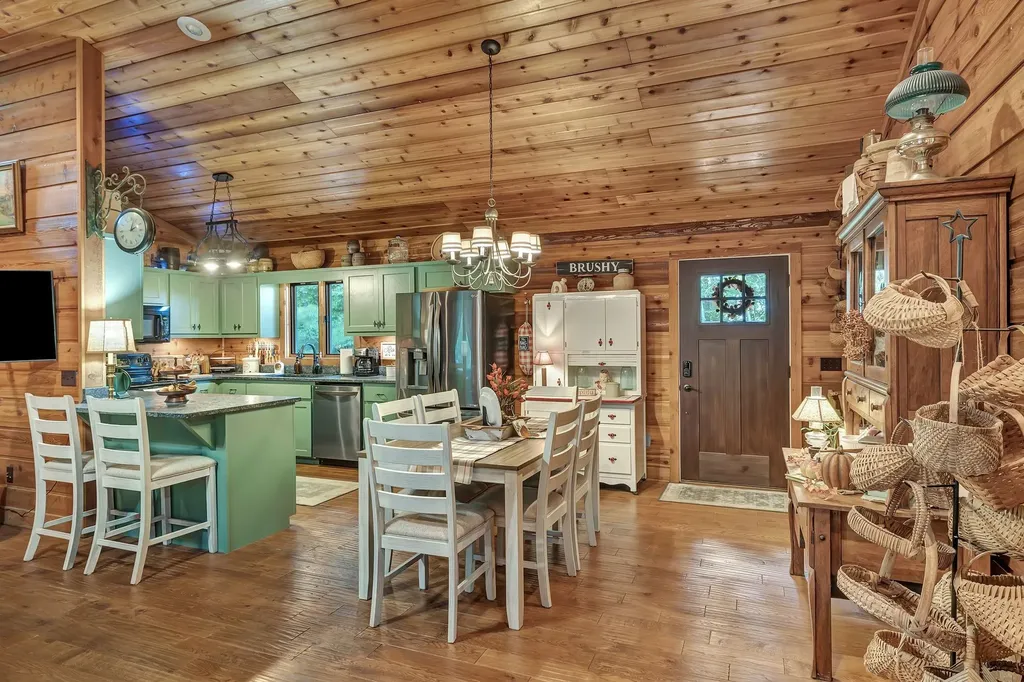 262 Brushy Road Centerville TN 37033