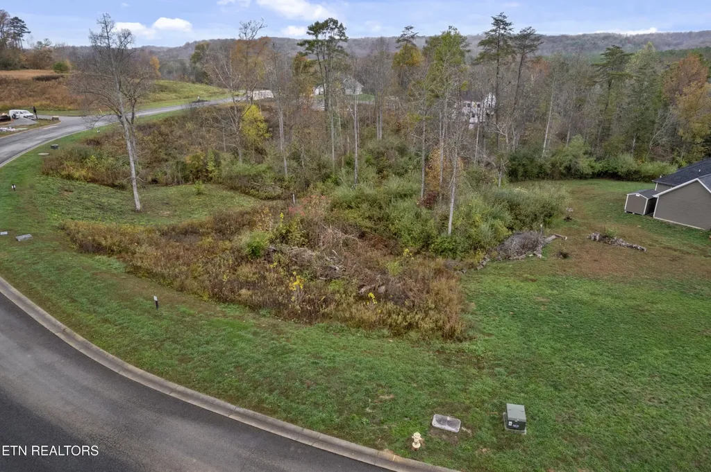 162 Forest Creek Parkway Oak Ridge TN 37830