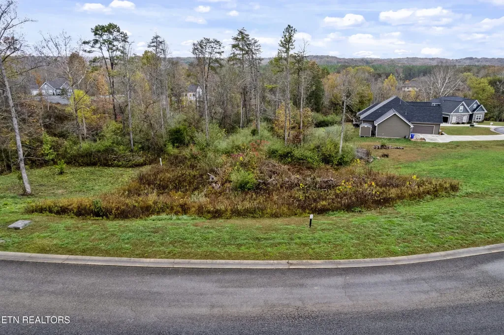 162 Forest Creek Parkway Oak Ridge TN 37830