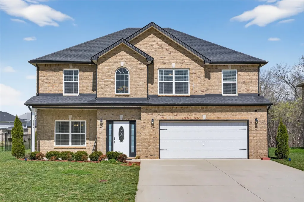 1493 English Oak Drive Clarksville TN 37043