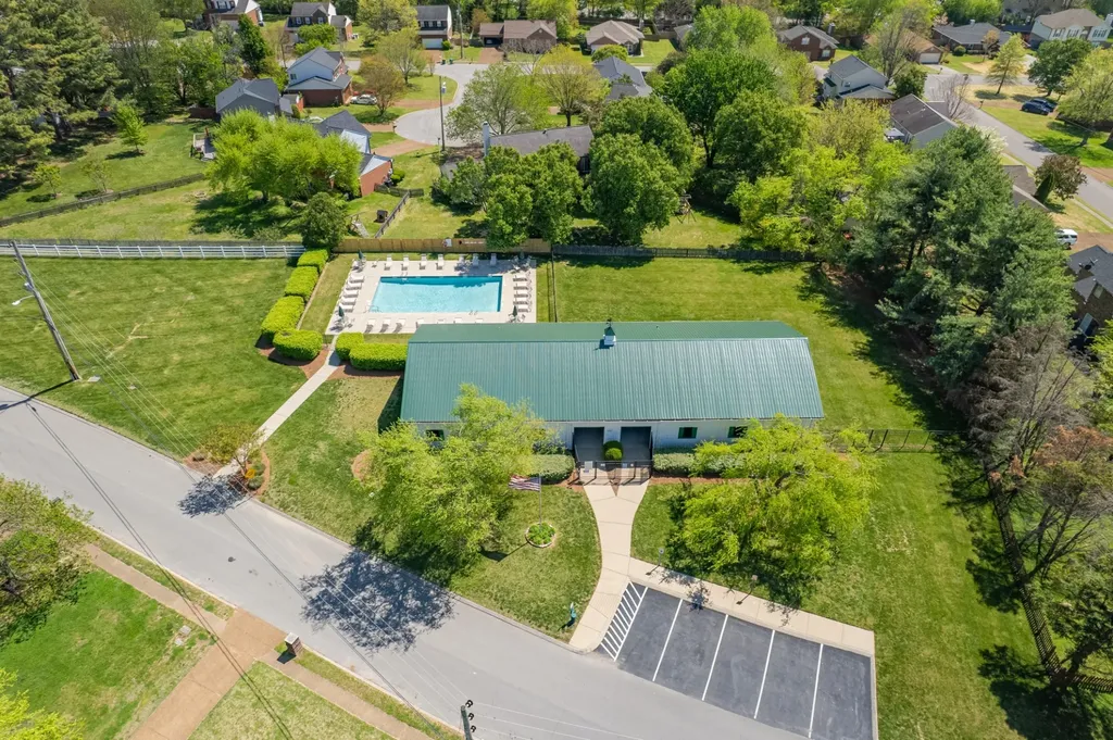 2938 Churchill Lane Thompsons Station TN 37179
