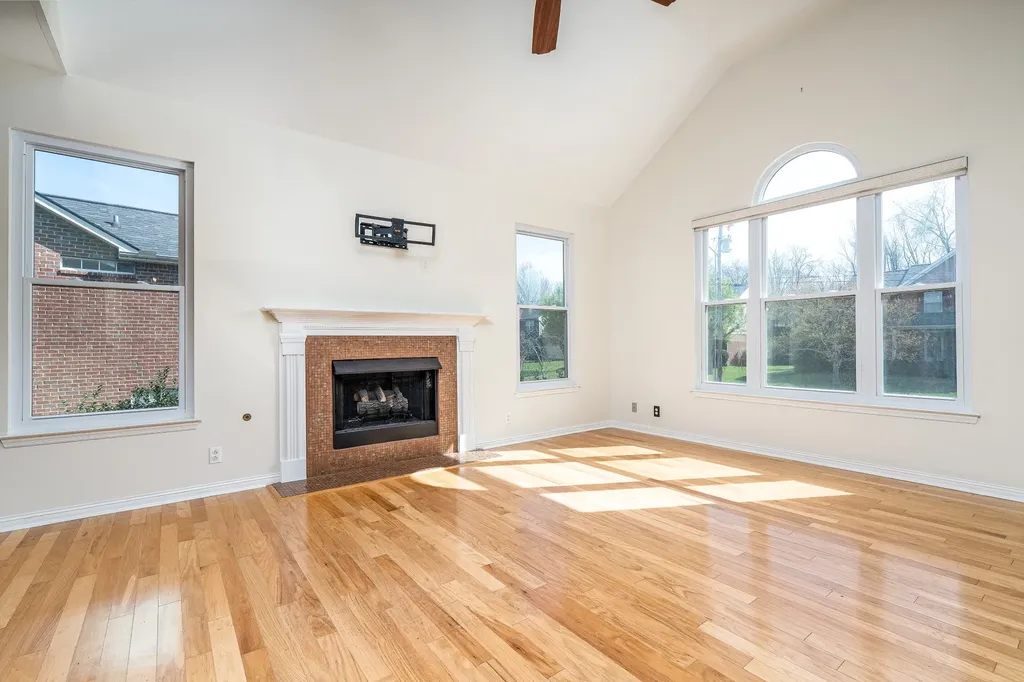 2938 Churchill Lane Thompsons Station TN 37179