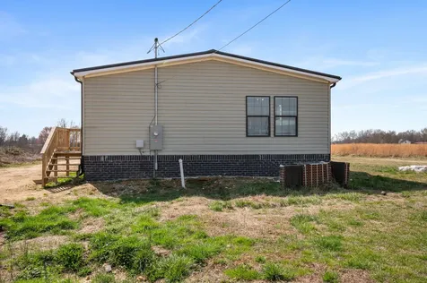 67 Lackey Road Kelso TN 37348
