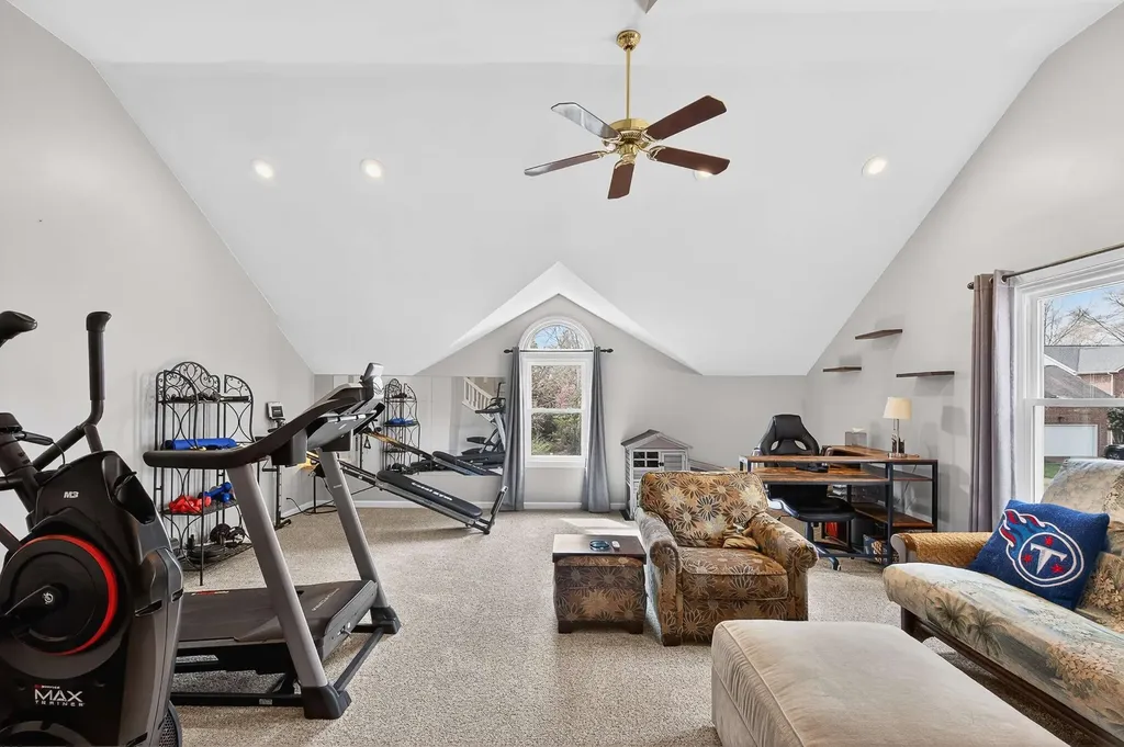 163 Clarendon Circle Franklin TN 37069