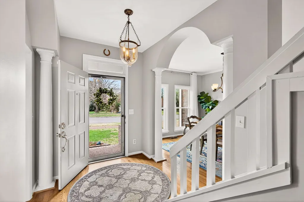 163 Clarendon Circle Franklin TN 37069
