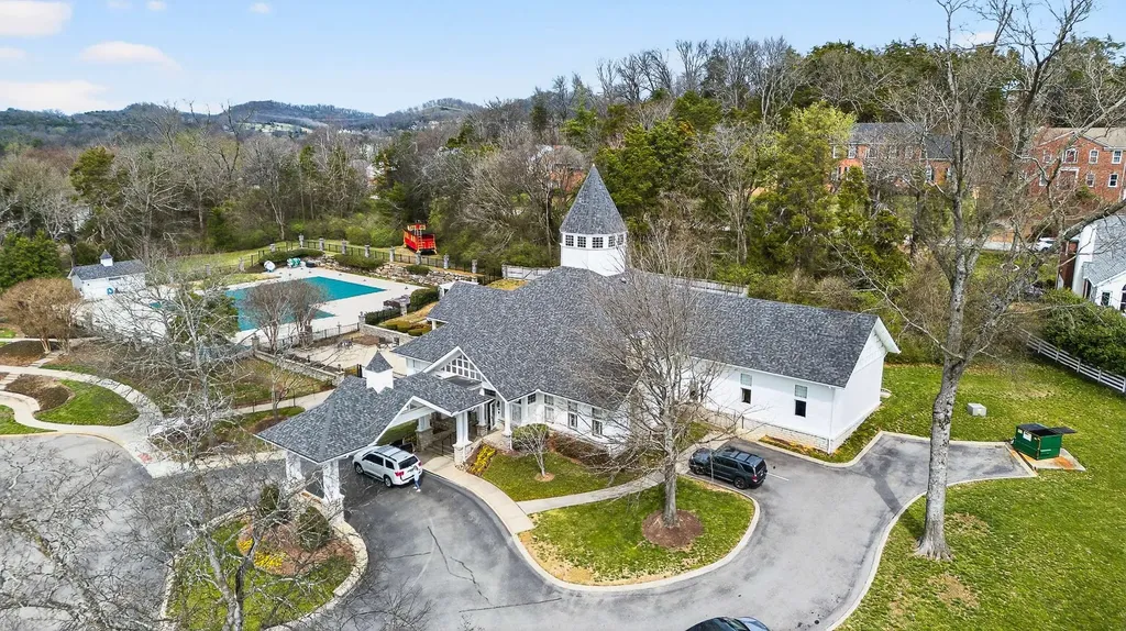 163 Clarendon Circle Franklin TN 37069