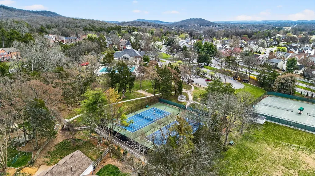 163 Clarendon Circle Franklin TN 37069