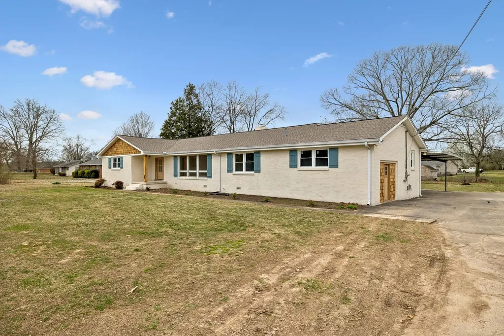 4080 Hunters Point Pike Lebanon TN 37087