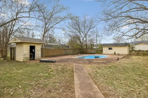 4080 Hunters Point Pike Lebanon TN 37087