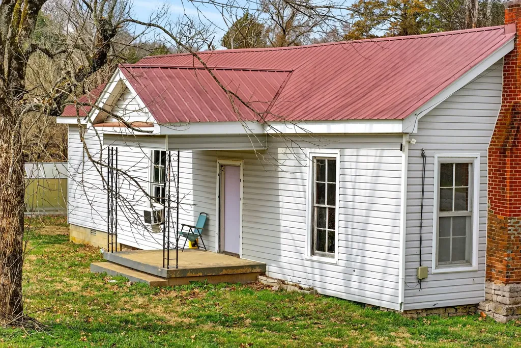 7230 Hartsville Pike Lebanon TN 37087