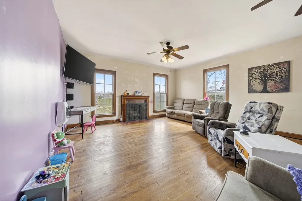 7230 Hartsville Pike Lebanon TN 37087