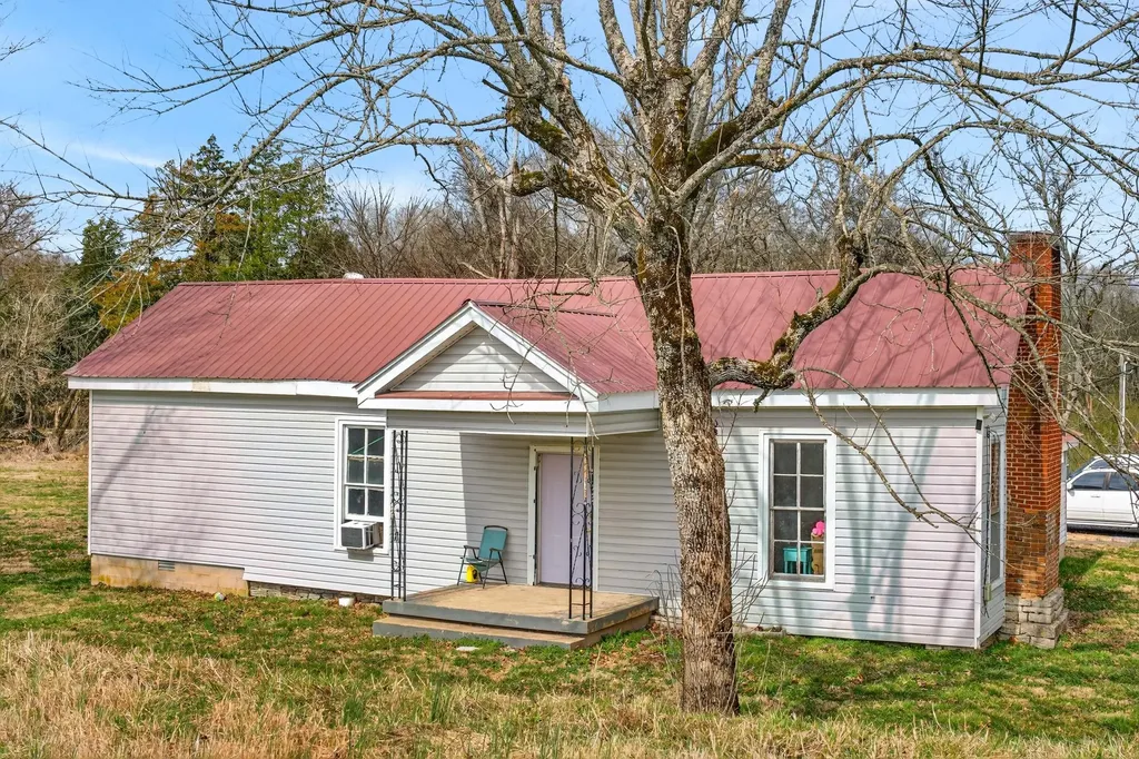 7230 Hartsville Pike Lebanon TN 37087