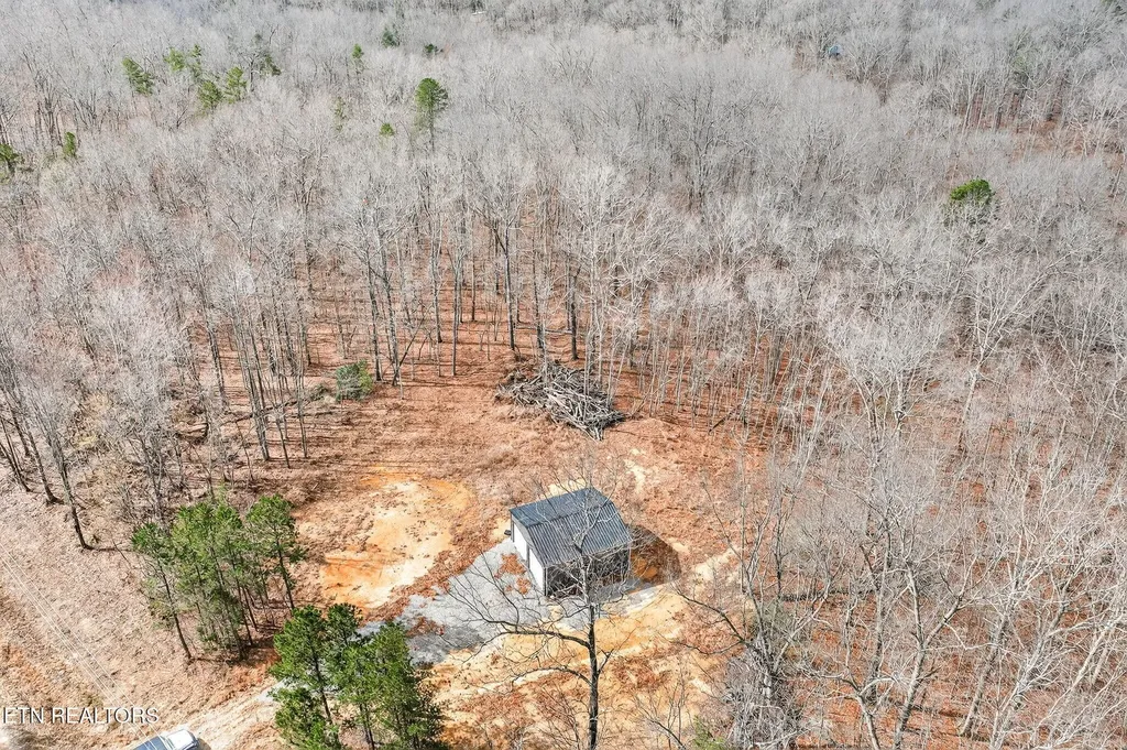 229 Paradise Lane Crawford TN 38554