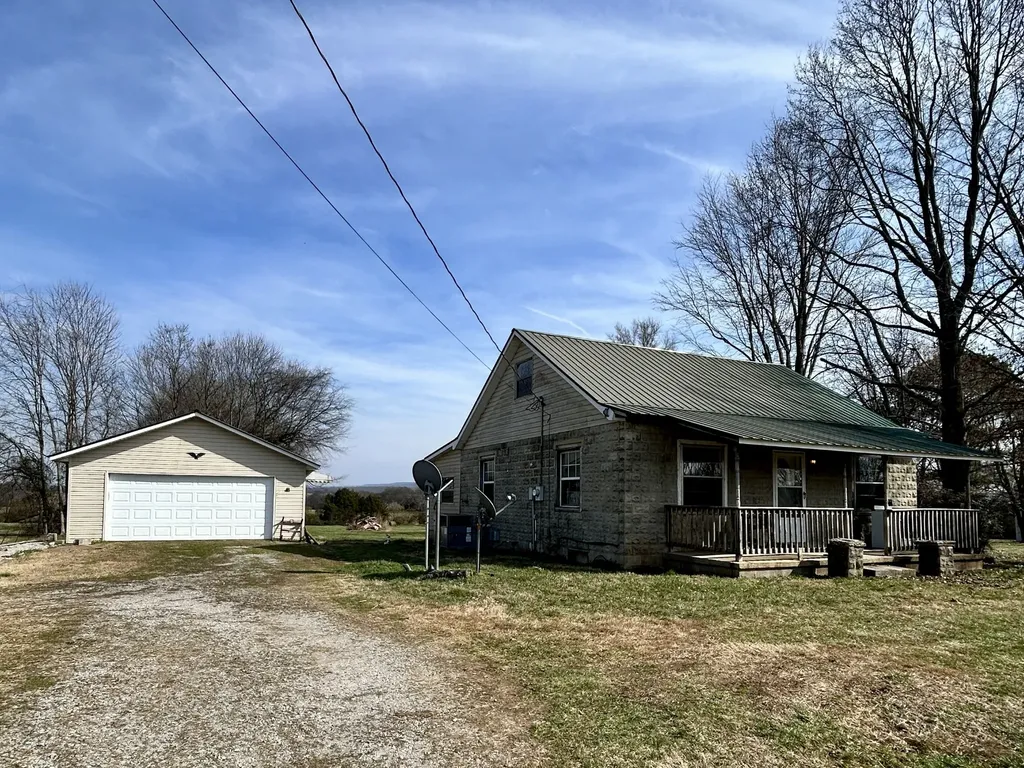 3754 Aedc Road Winchester TN 37398