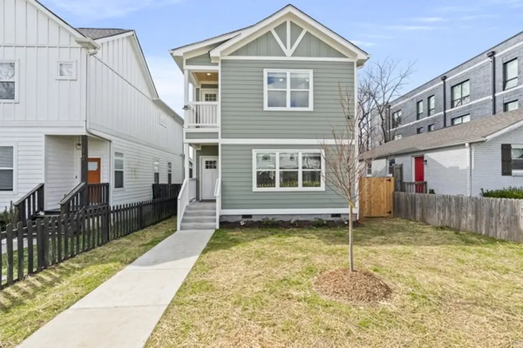 1751 16th Ave, N Nashville TN 37208