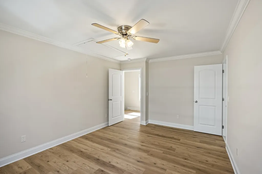 1751 16th Ave, N Nashville TN 37208