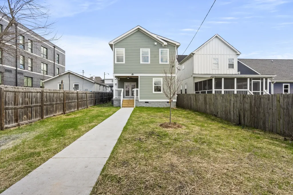 1751 16th Ave, N Nashville TN 37208