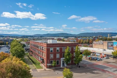 1301 Market Street Chattanooga TN 37402