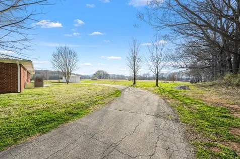 456 Whites Gap Road Huntland TN 37345
