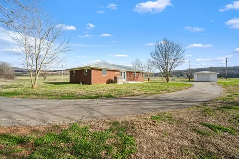 456 Whites Gap Road Huntland TN 37345